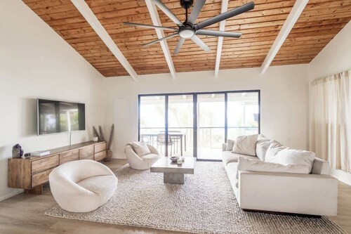 Casa Gratitude Summar