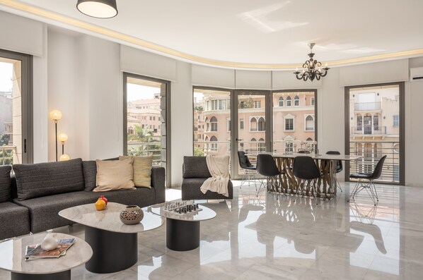 Căn hộ Premium | 2 phòng ngủ, bộ đồ giường cao cấp