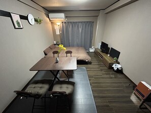 Hypo-allergenic bedding, desk, blackout curtains, iron/ironing board - Guest House GENESIS OF FREEDOM INN (Fukuoka)