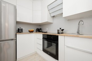 微波炉、茶具/咖啡用具、厨具/餐具