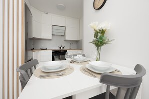 Room - Apartment in Centre of Gdynia by Renters (Gdynia)
