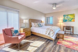 2 chambres, fer et planche à repasser, Wi-Fi gratuit, draps fournis