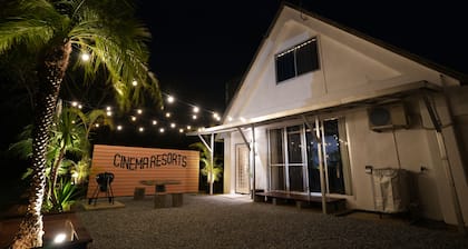 CINEMA RESORTS 4