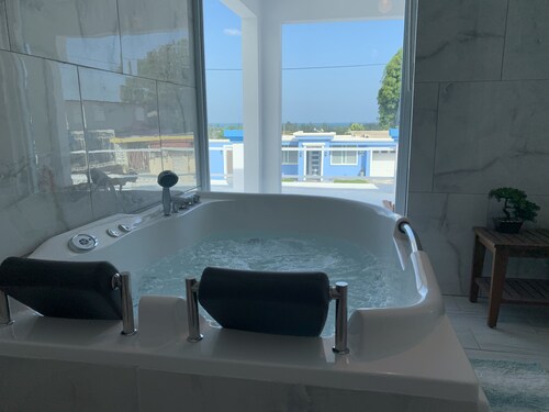 Luquillo Mar Hot Tub Ocean View