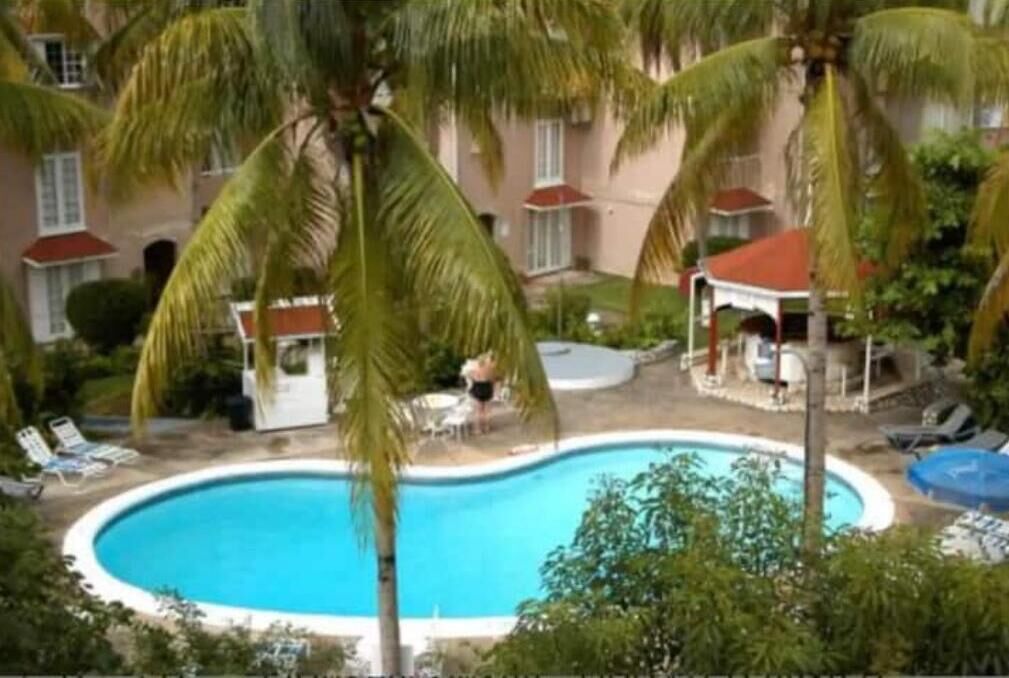 Alberca al aire libre 