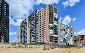 Exterior - Ocean front condo with a beautiful view! Capri #509 (Ocean City)