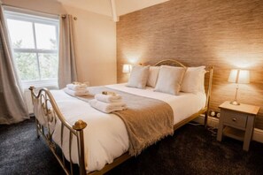 2 sovrum, strykjärn/strykbräda, resesäng och wi-fi