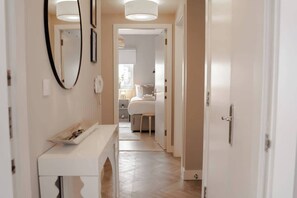 2 bedrooms, desk, iron/ironing board, travel crib