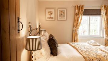 2 bedrooms, iron/ironing board, travel crib, WiFi