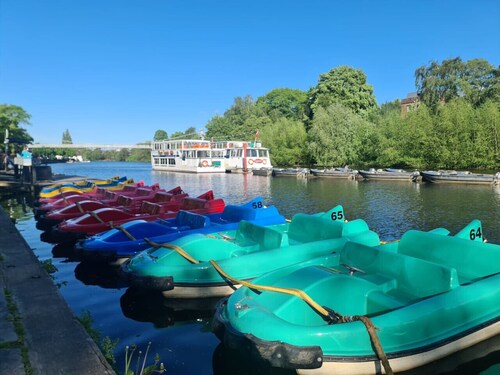 Stylish 3 bed home near central Chester - sleeps 6