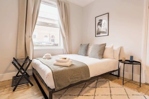 3 Schlafzimmer, Bügeleisen/Bügelbrett, Reisekinderbett, kostenloses WLAN