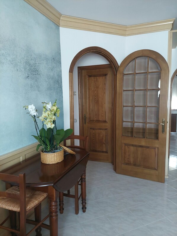 Interior - Cozy, intimate, like being at home (Piancastagnaio)