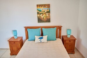 3 habitaciones, tabla de planchar con plancha y wifi gratis 