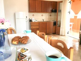 Standard Double or Twin Room | Interior