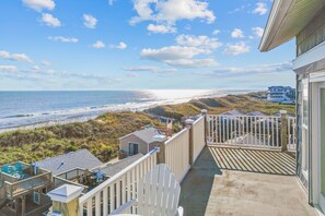 Property grounds - Oceanfront Condo w/ Private Deck, Resort Pool, Hot Tub, Clubhouse, Beach Access (Hatteras)