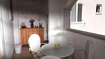 Apartment (Two Bedroom Apartment with Terrace) | Balcony