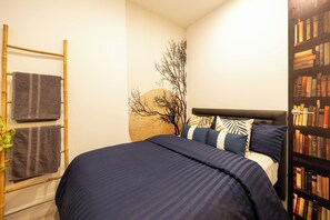 3 bedrooms, iron/ironing board, travel cot, free WiFi