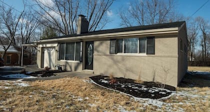 Dimmick Apartment Retreat 1 Bed 1 bath Sleeps 3