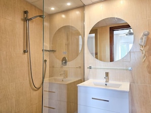 Dusche, Haartrockner