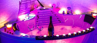 Hot Jacuzzi in Cracow