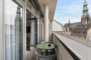 Economy suite with sofa bed & balcony | Terrace/patio