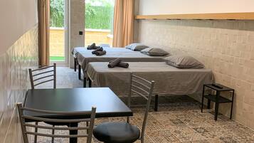 Een kluis op de kamer, geluiddichte muren, gratis wifi, beddengoed