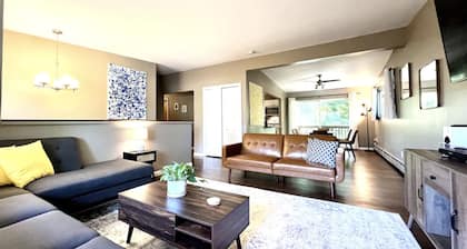 Cozy 3-Bedroom 1 Mile to Downtown & Michigan Stadium w/ Free Parking