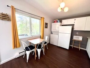 Interior - Mid-Century in Water Hill w/ Tons of Natural Light
 (Ann Arbor)