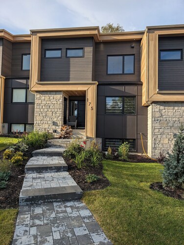 Chalet 2023 ski in ski out