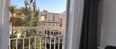 Ferros/tábuas de passar roupa, Wi-Fi, roupa de cama