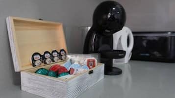 Kaffee und/oder Kaffeemaschine