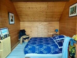 2 室のベッドルーム、WiFi
