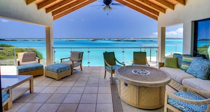 Alta Bella - Oceanfront Villa, Nordic Spa, Concierge