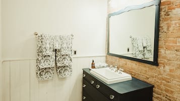 Shower, rainfall showerhead, hair dryer, heated floors
