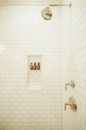 Shower, rainfall showerhead, hair dryer, heated floors