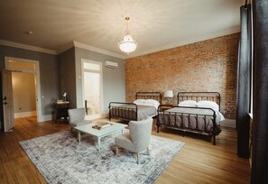 Deluxe Double Room | Premium bedding, down comforters, memory foam beds, blackout drapes - Muskegon River Inn (Newaygo)