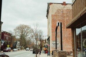 Exterior - Muskegon River Inn (Newaygo)