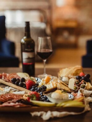 Sengetøy av topp kvalitet, dundyner og memory foam-senger