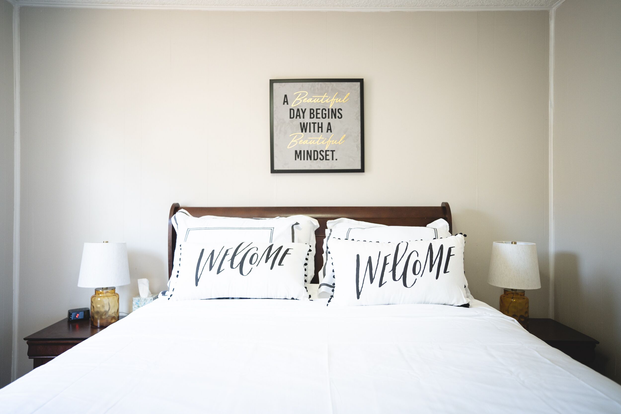 3 slaapkamers, een strijkplank/strijkijzer, gratis wifi, beddengoed