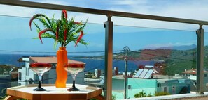Room, 1 Bedroom, Smoking, Balcony | Outdoor dining - Room in Apartment - Albania Dream Holidays Apartment Ksamil (Ksamil)