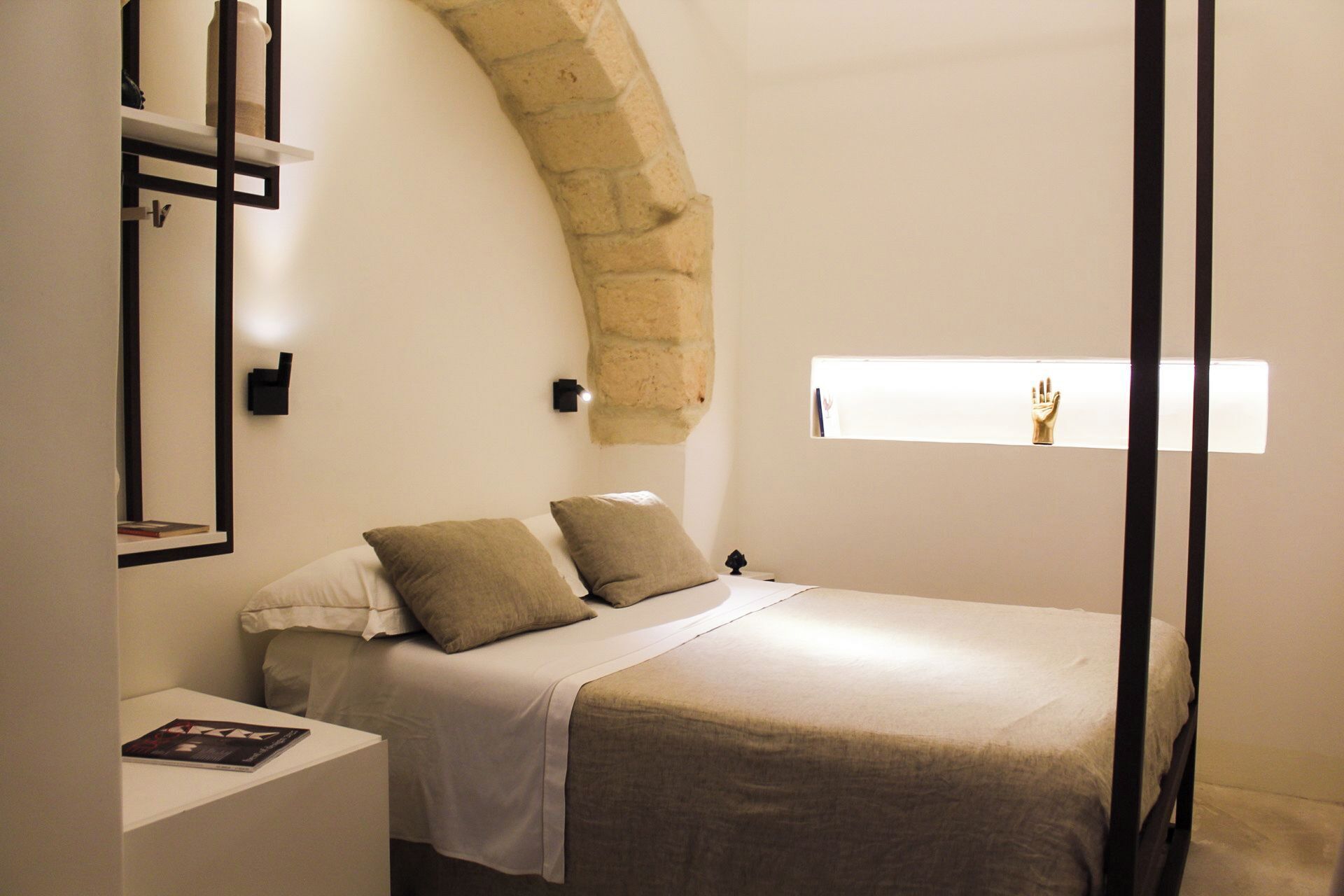 1 chambre, bureau, fer et planche à repasser, accès au Wi-Fi (inclus)