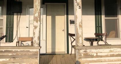 Efficient 2 Story House - 3bed 2bath