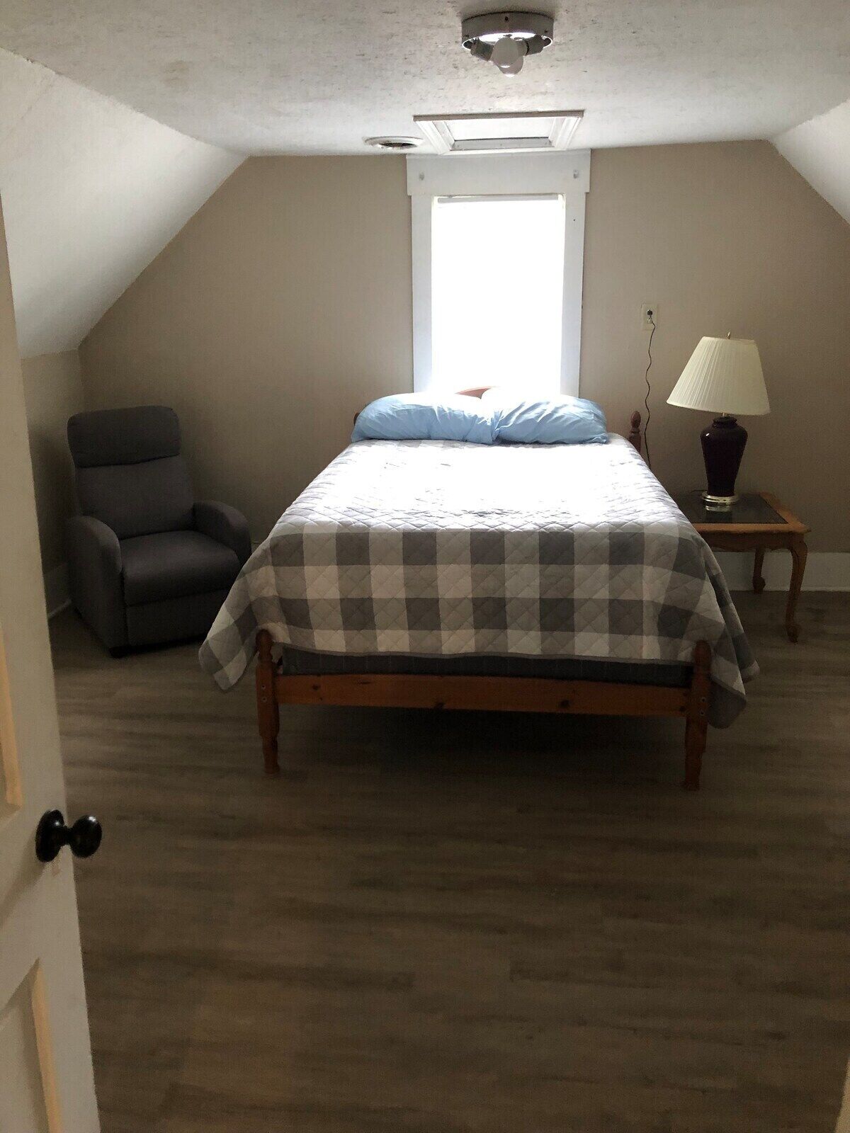 3 chambres, fer et planche à repasser, Wi-Fi gratuit, draps fournis