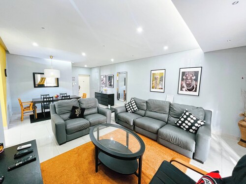 Immaculate 3-bed Apartment in Kilamba, Luanda