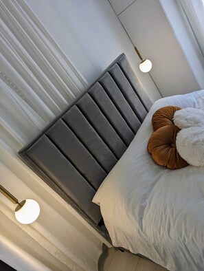 1 chambre, fer et planche à repasser, Wi-Fi, draps fournis