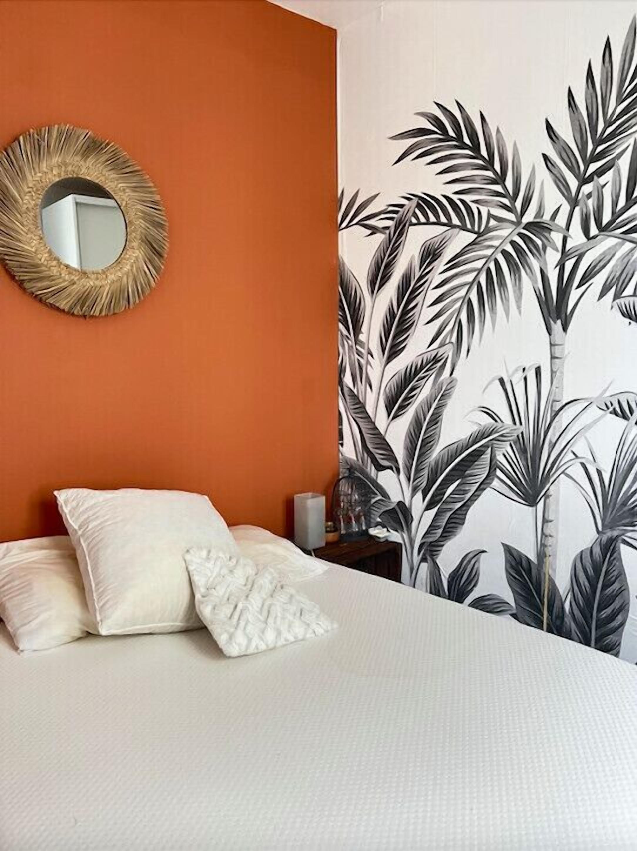 1 chambre, fer et planche à repasser, Wi-Fi, draps fournis