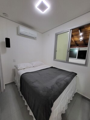 3 bedrooms, iron/ironing board, WiFi, bed sheets - Cobertura Duplex Guarujá Com Piscina Área Gourmet e Vista Para o Mar, Aceita Pet (Jardim Belmar Guarujá)