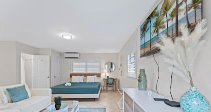 Paradise Pocket - Unit A
