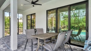 Outdoor dining - Sweet T - newer Rotonda pool home (Rotonda West)