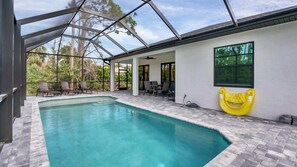 A heated pool - Sweet T - 152 Redwood - pool home with privacy (Rotonda West)